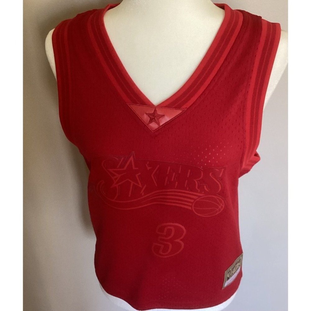 Mitchell & Ness Women's Sixers Iverson #3 Jersey Top Size M